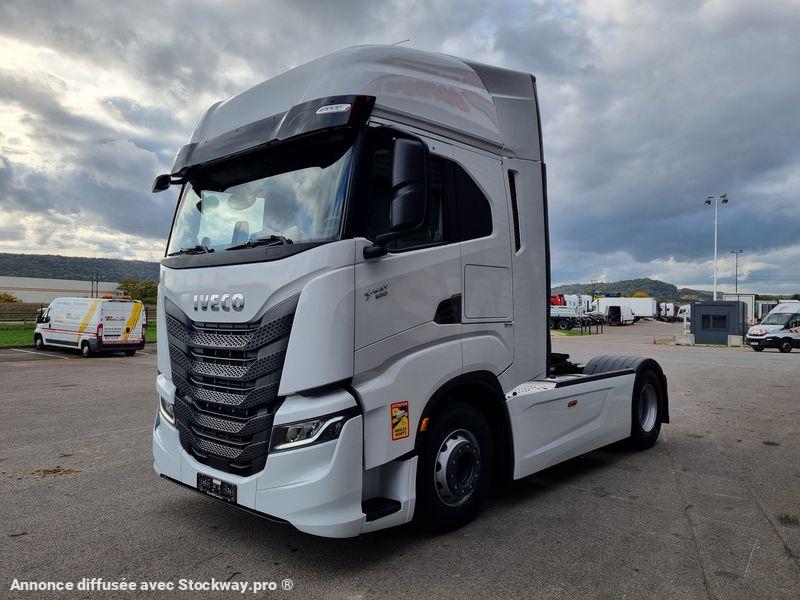 Photo Iveco S-WAY 530  image 3/22