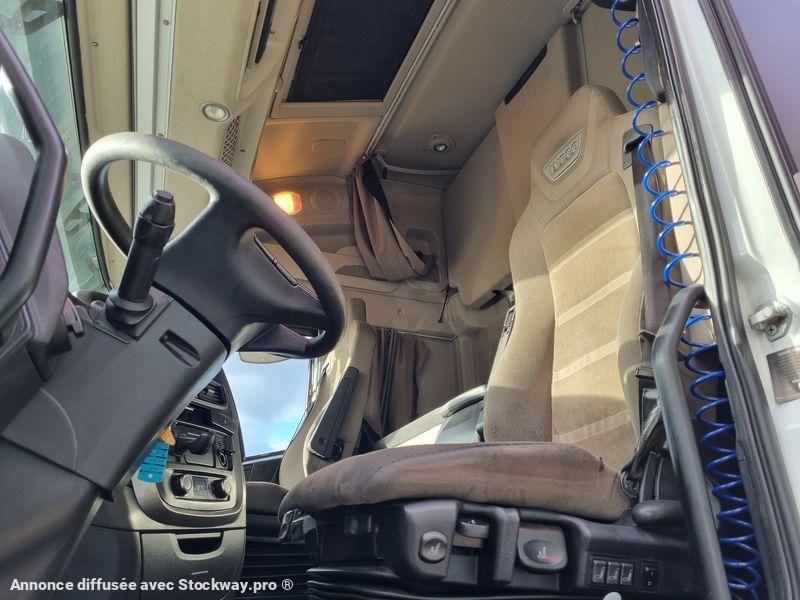 Photo Iveco Stralis XP 510 / INTARDER image 10/13