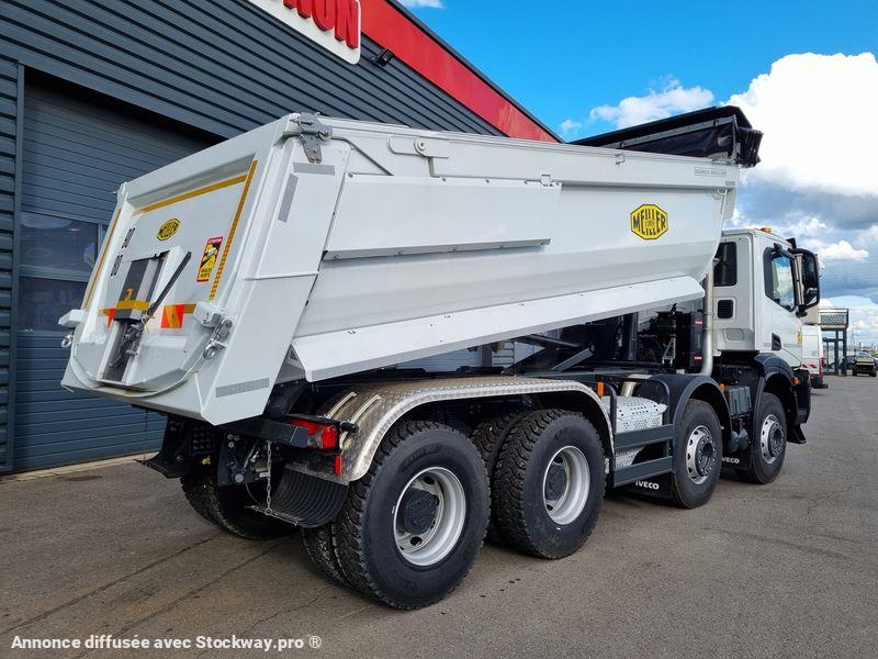 Photo Iveco T WAY 450 BENNE RONDE  image 2/19