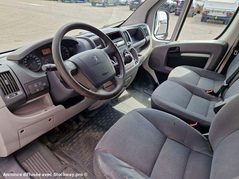 Photo Peugeot Boxer DOUBLE CABINE PLATEAU image 8/13