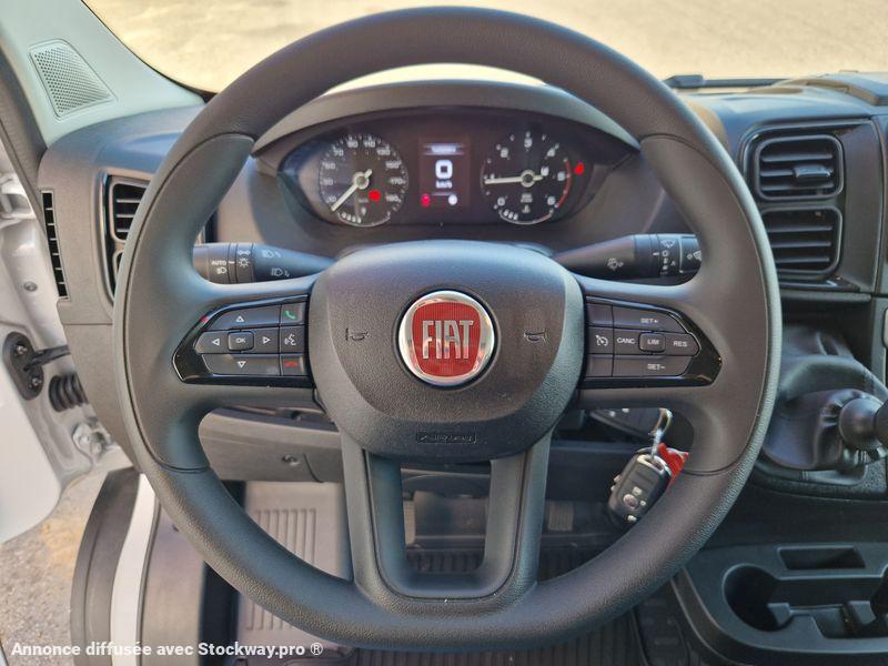 Photo Fiat Ducato 180CV CAISSE 30m3 image 16/17
