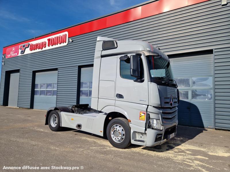 Mercedes Actros 1845