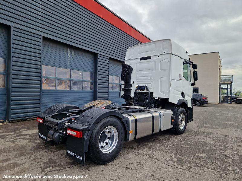 Photo Renault T-Series 520 image 3/14
