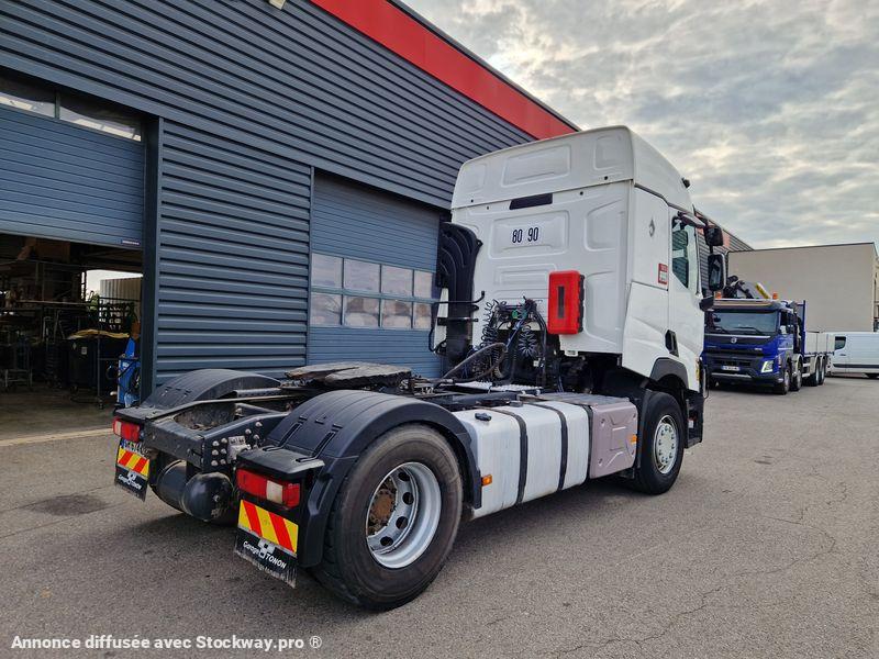 Photo Renault C-Series 460 image 2/15