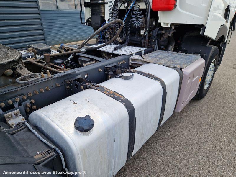 Photo Renault C-Series 460 image 8/15