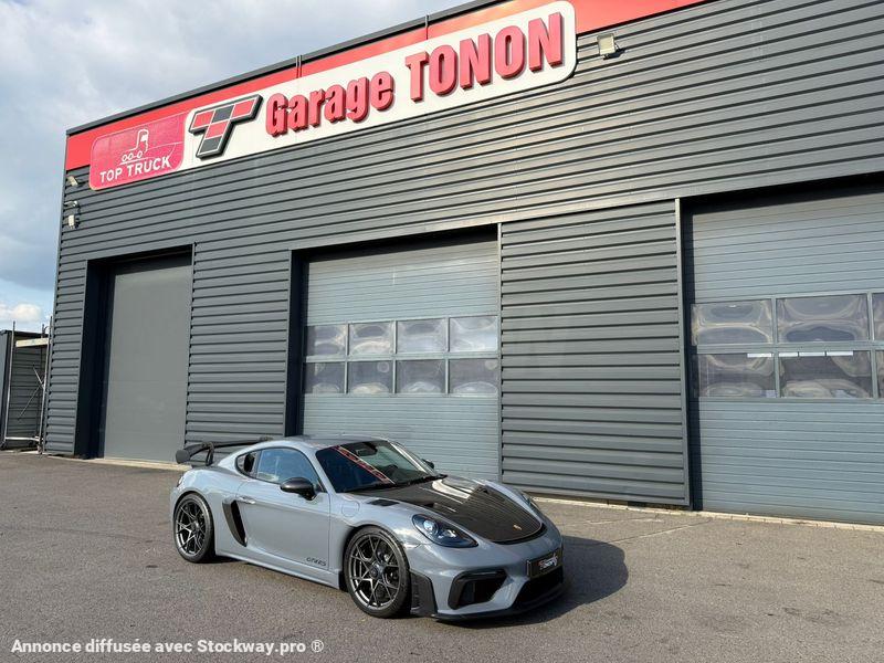 Porsche Cayman GT4 RS