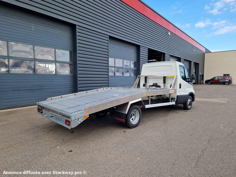 Photo Iveco Daily 35C16 image 3/15
