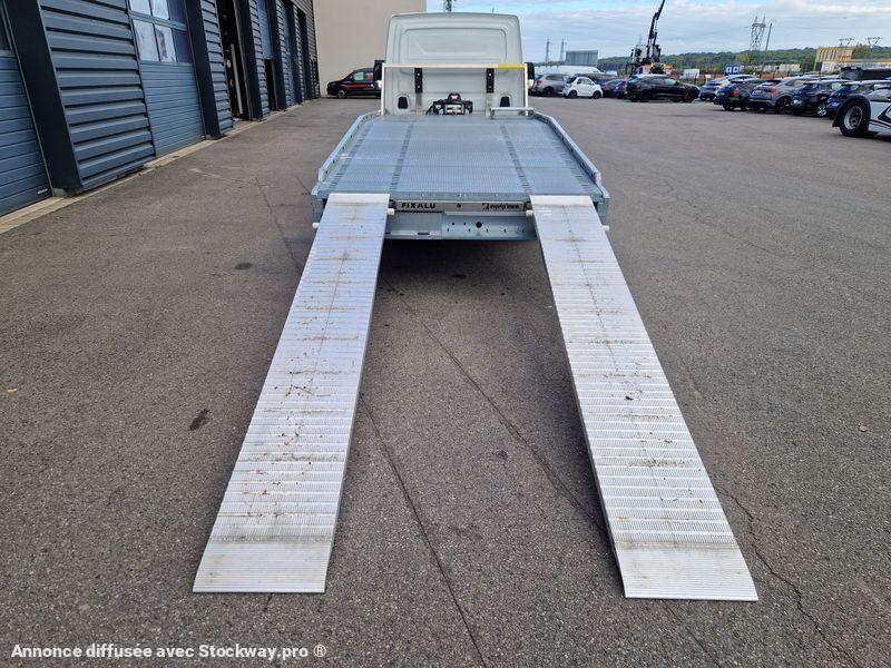 Photo Iveco Daily 35C16 image 5/15