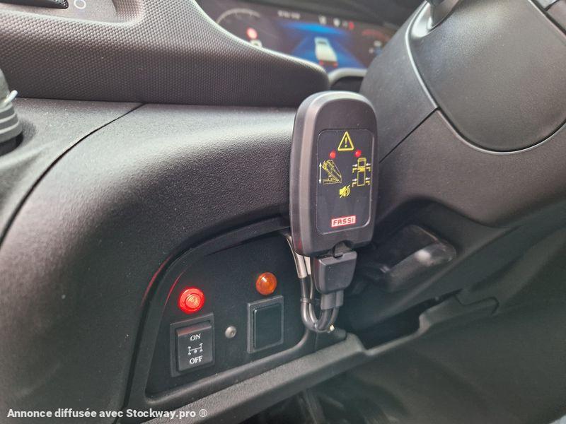 Photo Iveco Daily 35-160 BENNE + GRUE RADIOCOMMANDE + HYDRAULIQUE image 16/19