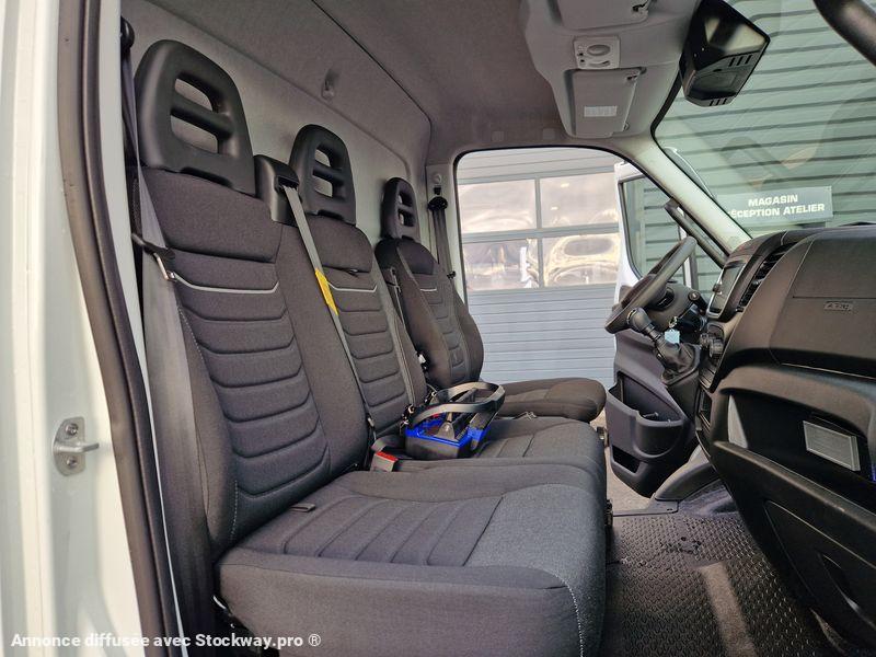 Photo Iveco Daily 35-160 BENNE + GRUE RADIOCOMMANDE + HYDRAULIQUE image 18/19