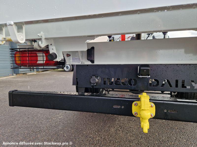 Photo Iveco Daily 35-160 BENNE + GRUE RADIOCOMMANDE + HYDRAULIQUE image 5/19