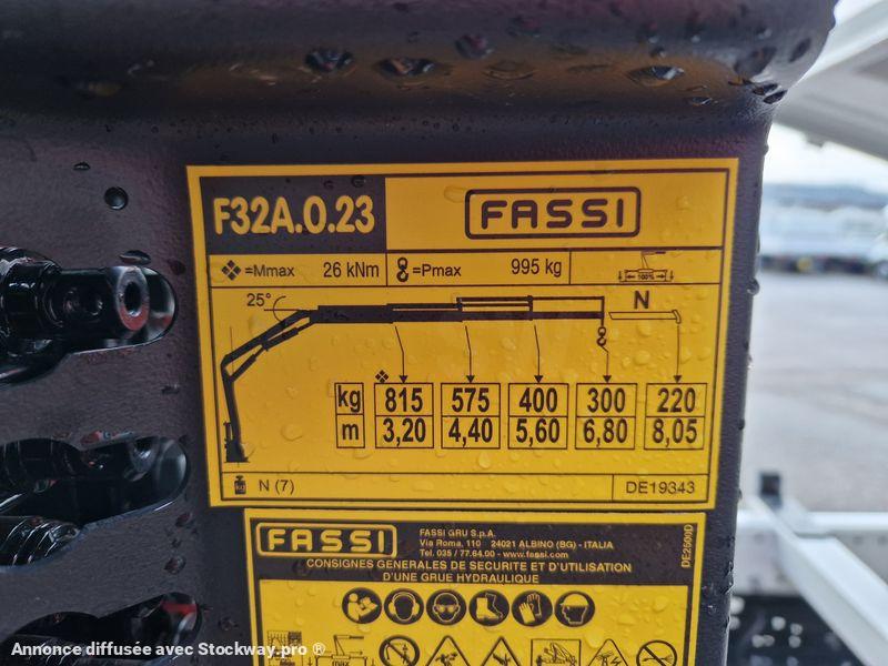 Photo Iveco Daily 35-160 BENNE + GRUE RADIOCOMMANDE + HYDRAULIQUE image 9/19