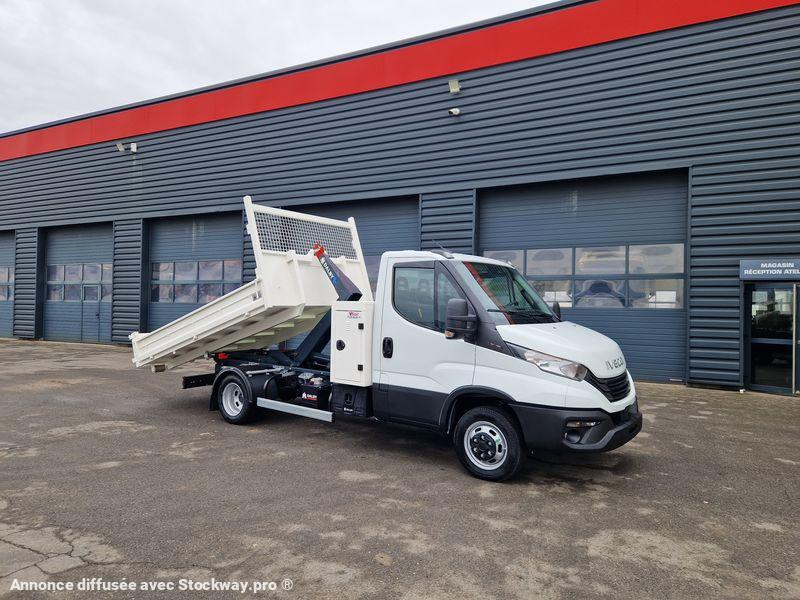 Photo Iveco Daily 35C16 image 1/15