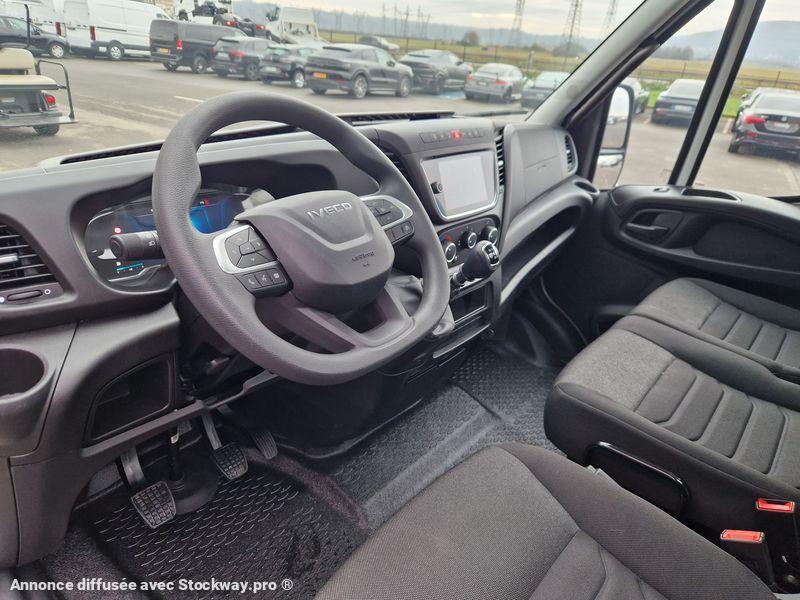 Photo Iveco Daily 35C16 image 10/15