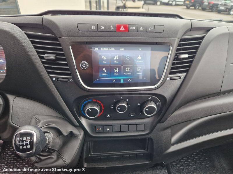 Photo Iveco Daily 35C16 image 13/15