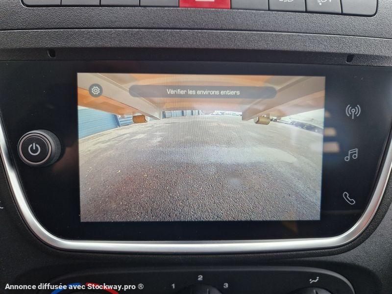 Photo Iveco Daily 35C16 image 14/15