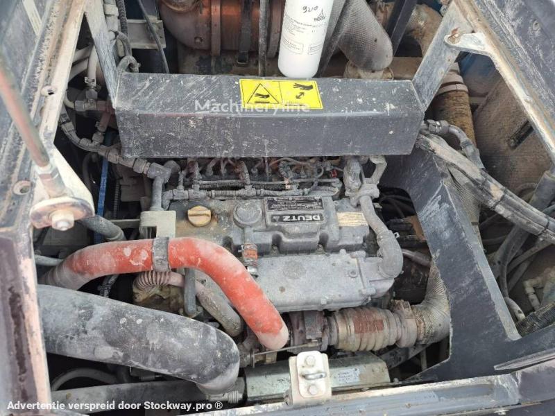 Photo Fuchs MHL 320 F image 10/13