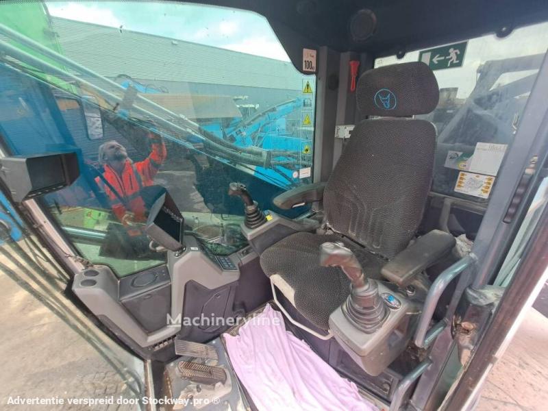 Photo Fuchs MHL 320 F image 12/13
