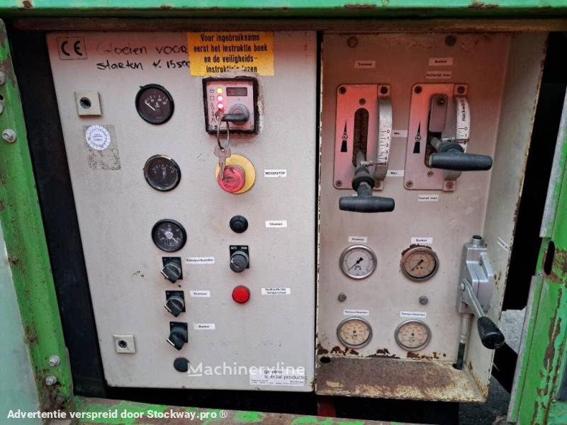 Photo Farwick Mustang with Reman Engine + 4 screens  image 10/19