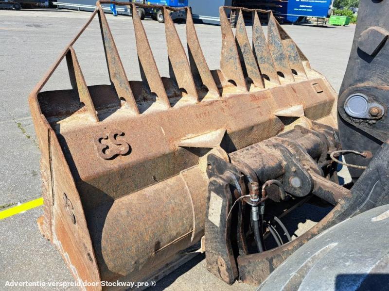 Photo Jcb 427 ZX  image 9/24