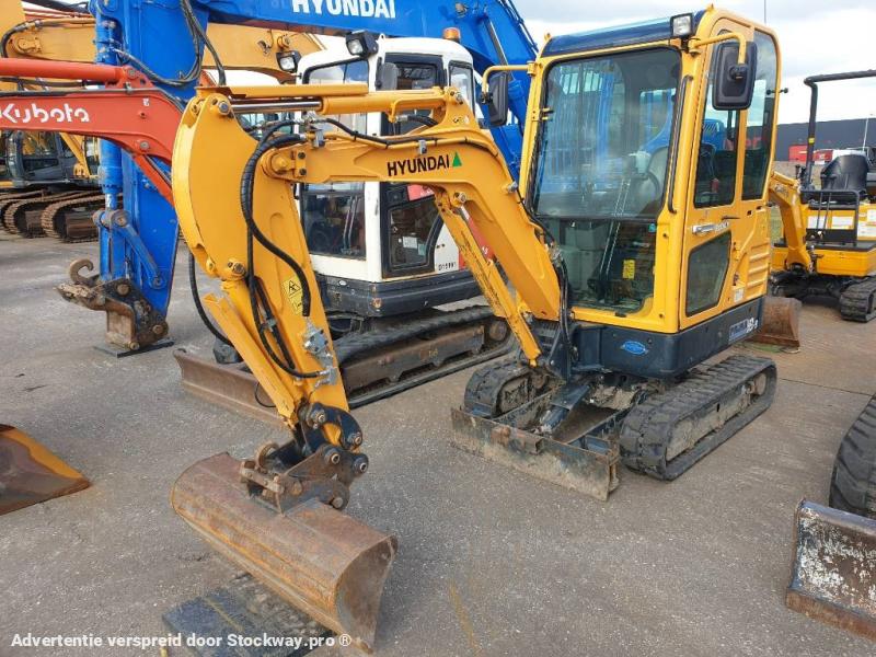 Hyundai R18-9 