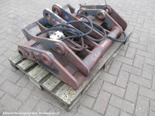 Photo Verachtert Quick Coupler - Liebherr W 527 - 2 Wig  image 4/6