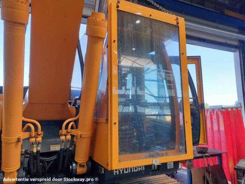 Photo Hyundai Cabin - Armoured  image 12/15