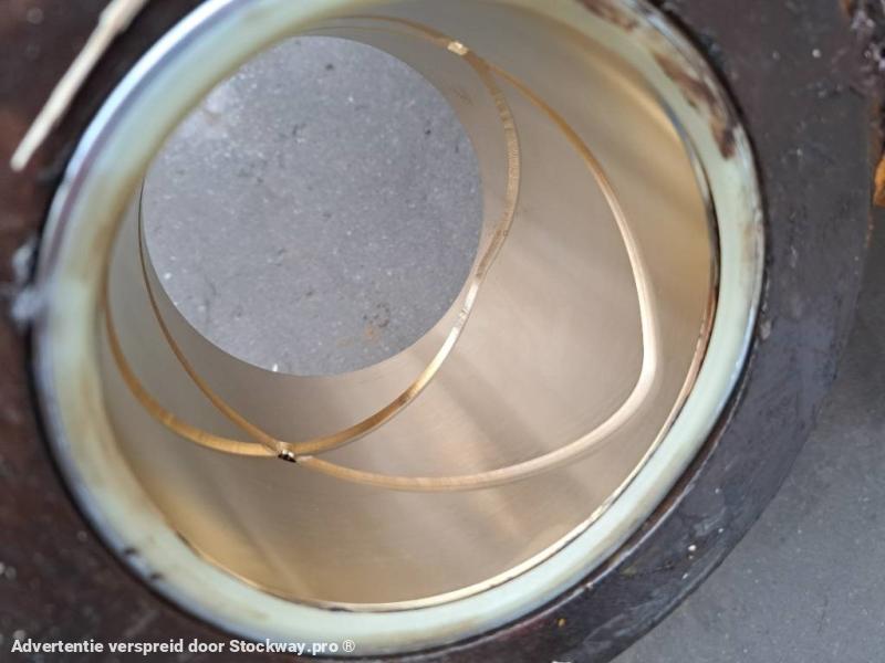 Photo Hyundai Boom Cylinder LH - Robex 360 LC-7, 31NA-50122  image 7/8