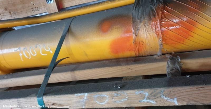 Photo Hyundai R320 LC-3 Boom Cylinder LH - Robex LC-7, 31N9-50121 image 2/2