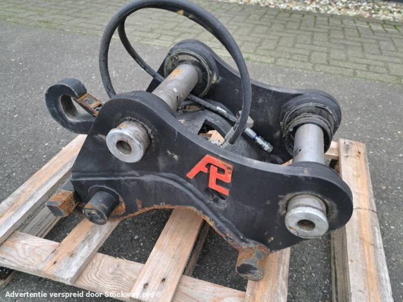 Photo Pladdet CW10 hydraulick Quic Coupler HX85A  image 1/5