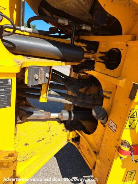 Photo Jcb 427 ZX  image 16/24