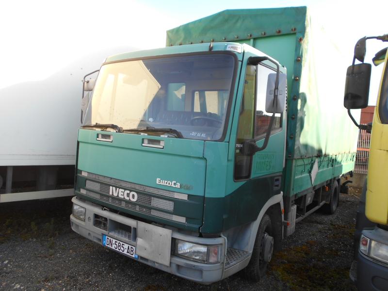 Camion Iveco Eurocargo 75E14 Savoyarde (plateau ridelles bâché)