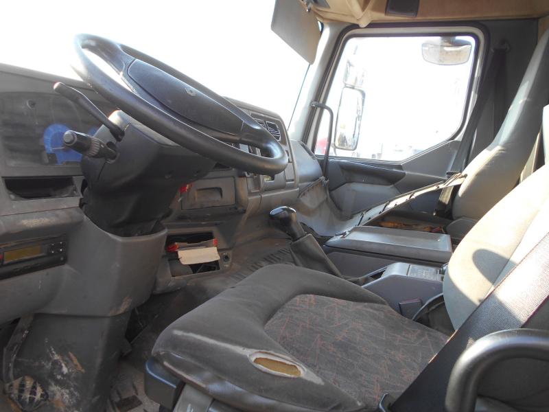 Camion Renault Premium 270 DCI Plateau