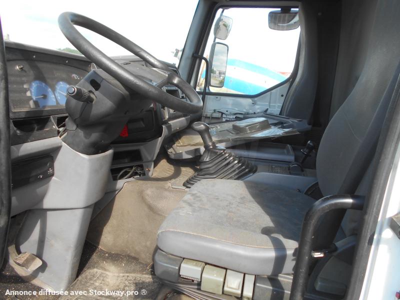 Photo Renault Premium 270 DCI image 7/9