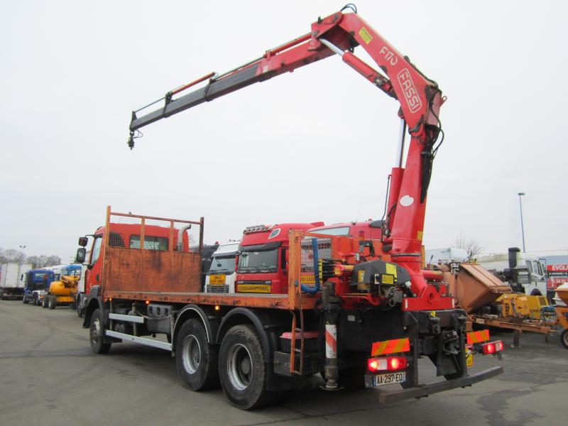 Camion Renault Kerax 370 DXI Plateau