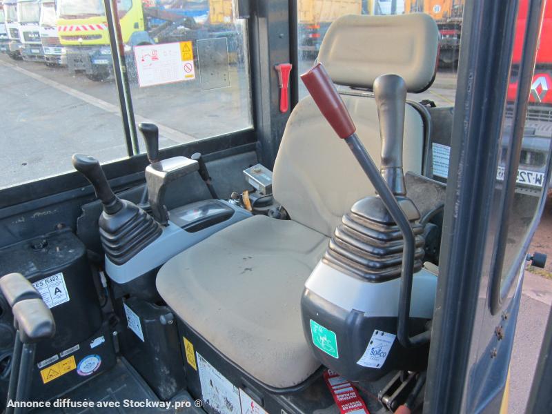 Photo Komatsu PC26MR-3  image 10/11