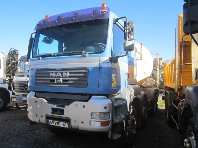 Camion MAN 33.343 Malaxeur toupie