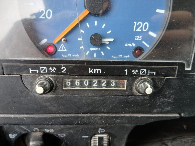 Camion Mercedes Atego 1823 Polybenne