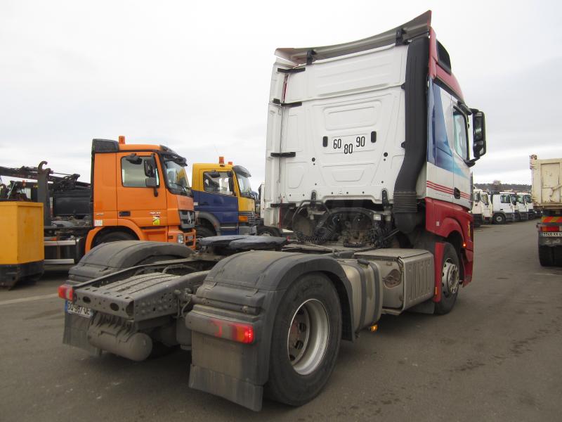 Tracteur Mercedes Actros 1848