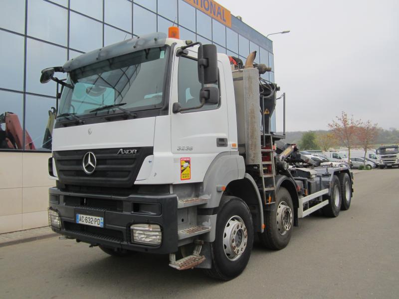 Camion Mercedes Axor 3236 Polybenne