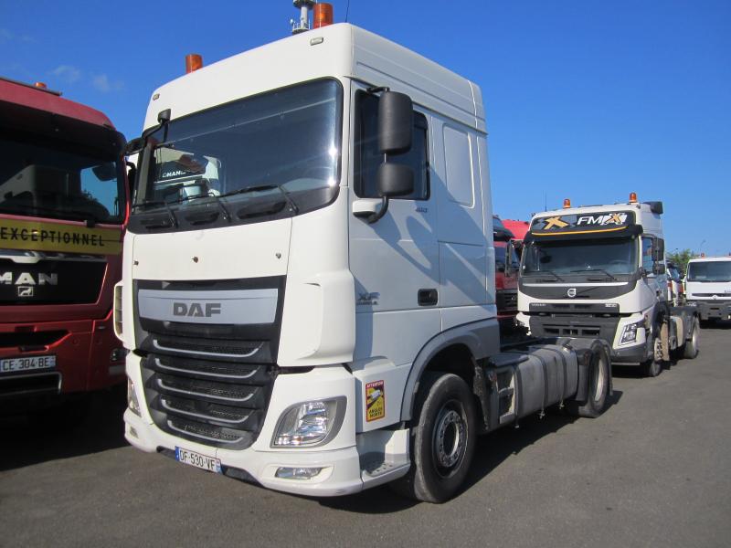 Tracteur DAF XF105 460