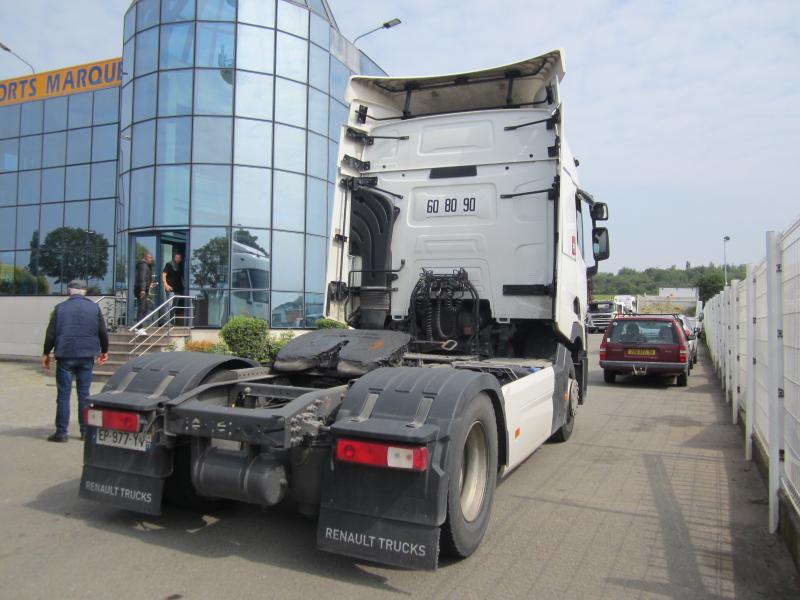 Tracteur Renault T-Series 480