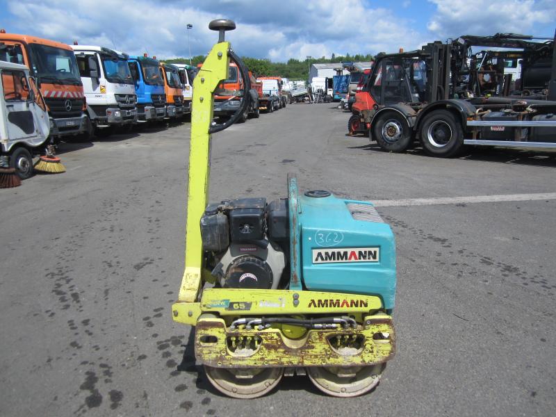 Compacteur Amman AR65 Compacteur à main Rouleau vibrant