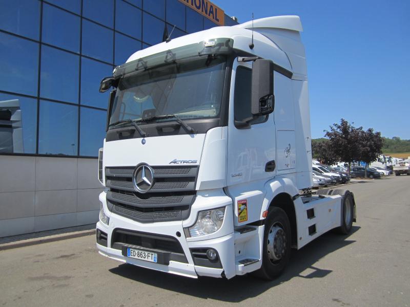 Tracteur Mercedes Actros 1845