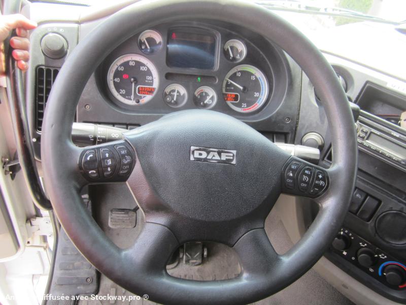 Photo DAF XF105 460 image 27/28