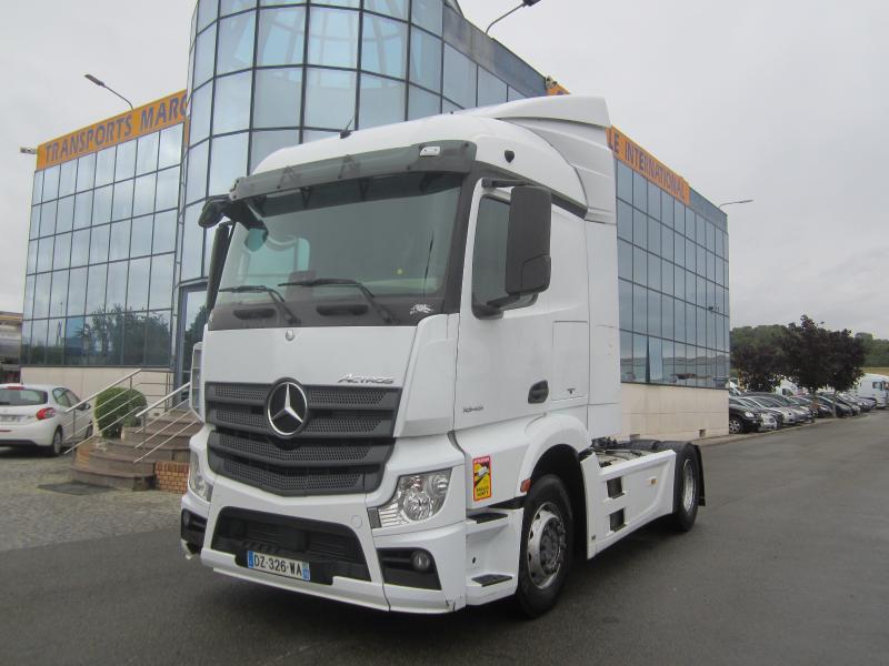 Tracteur Mercedes Actros 1845