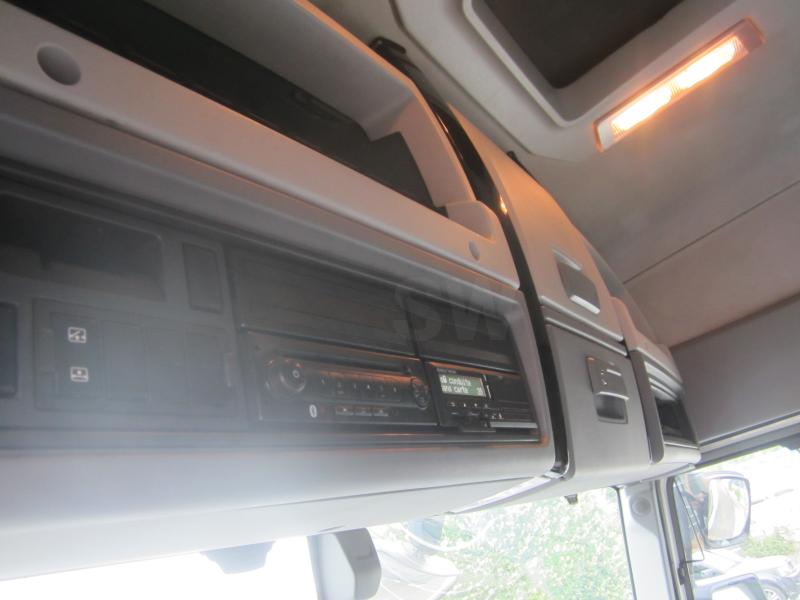 Photo Renault Gamme T 440 image 10/11