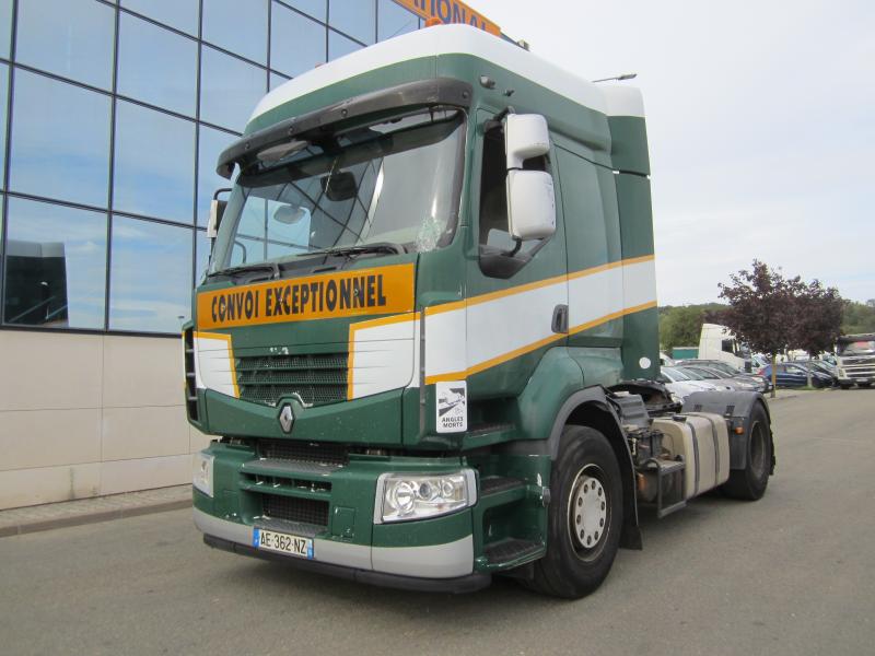 Tracteur Renault Premium