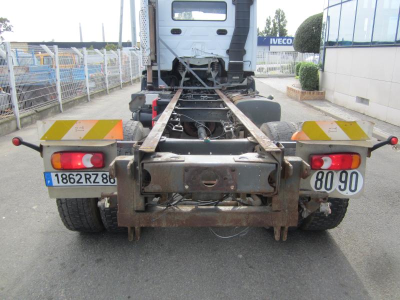 Camion Volvo F12 440 Châssis