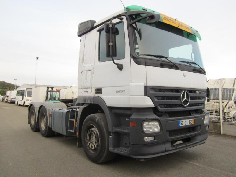 Tracteur Mercedes Actros 2651